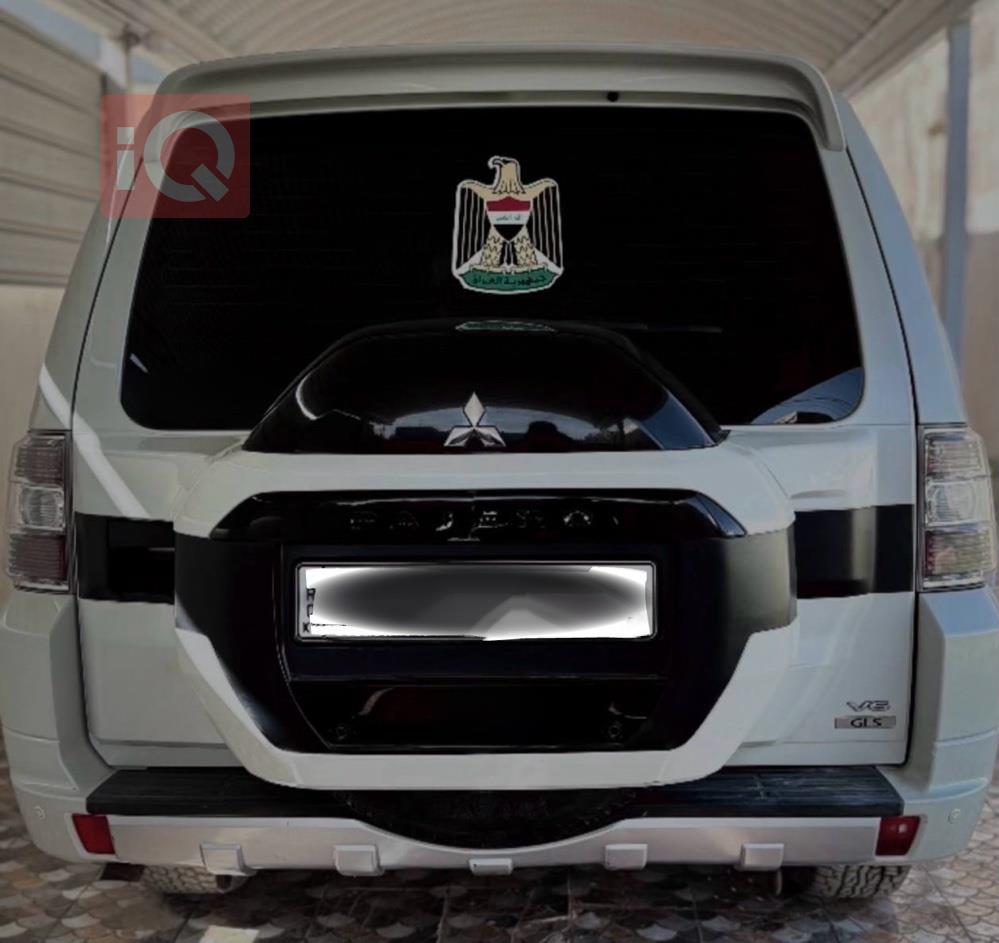 ميتسوبيشي باجيرو